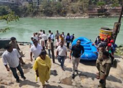 घाटों के सुदृढ़ीकरण एवं यात्री सुविधाओं को लेकर जन-प्रतिनिधियों के साथ विस्तृत चर्चा