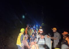 बारिश से गौरीकुंड-सोनप्रयाग मार्ग पर तीन स्थानों पर लैंडस्लाइड