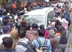 सोनप्रयाग में भयंकर जाम, बाइक, कार समेत पैदल यात्री फंसे