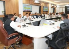 मुख्य सचिव ने कुछ जिलों में टीबी मुक्त भारत अभियान की धीमी प्रगति पर नाराजगी व्यक्त की