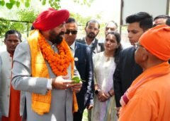 काकड़ीघाट एवं कैंची धाम में राज्यपाल ने की पूजा-अर्चना, प्रदेशवासियों के सुख-समृद्धि की कामना की