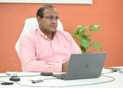 बीएलओ और फील्ड स्टॉफ को प्रोत्साहित करें जिलाधिकारीः सीईओ