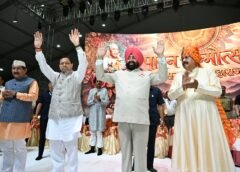 सीएम धामी शामिल हुए कैबिनेट मंत्री सतपाल महाराज के जन्मदिवस समारोह में