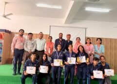 मुख्यमंत्री चैम्पियनशिप ट्रॉफी में एसजीआरआरयू के योग विद्यार्थियों का शानदार प्रदर्शन
