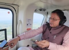 बाजपुर में हुई भीषण ओलावृष्टि, सूचना मिलते ही प्रभावित किसानों के बीच पहुंचे मुख्यमंत्री धामी