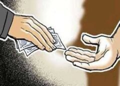 दस हजार की रिश्वत लेते रंगे हाथ महिला एएसआई गिरफ्तार